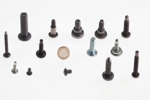 TORNILLOS SOLDABLES